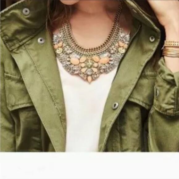 Stella & Dot Giverny Embroidered Bib Statement Necklace, EUC, MSRP $198 - Picture 3 of 9